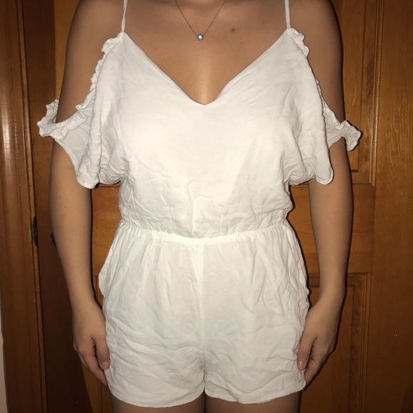 Forever 21 Dresses & Skirts - Forever 21 white romper